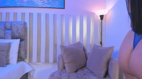 Snapshot of nina_glow_ chatting on 12, 2, 2026 nina_glow_ online show from 12, 2, 2026