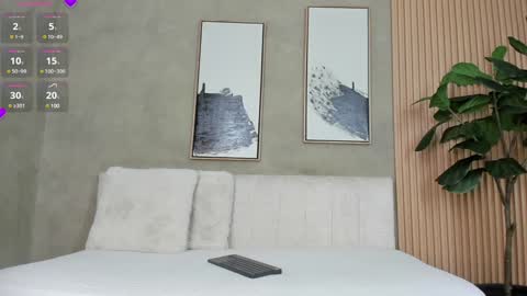 NINA online show from 10, 1, 2025