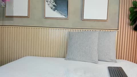 NINA online show from 14, 9, 2025