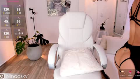    online show from 12, 12, 2024