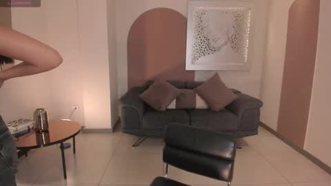 Nina online show from 24, 10, 2025