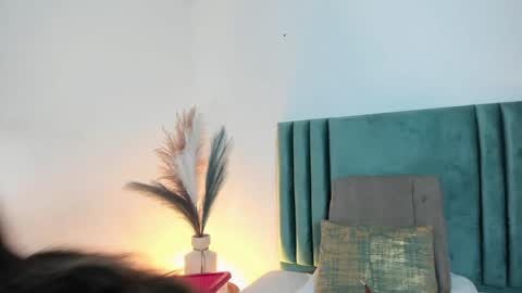 Nina online show from 31, 1, 2025