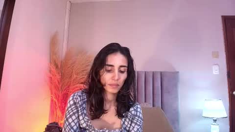 Nina online show from 30, 9, 2025