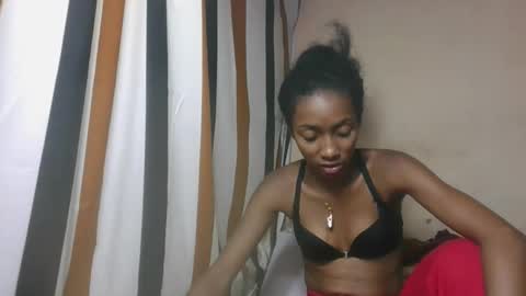 ninaeaa online show from 4, 12, 2025