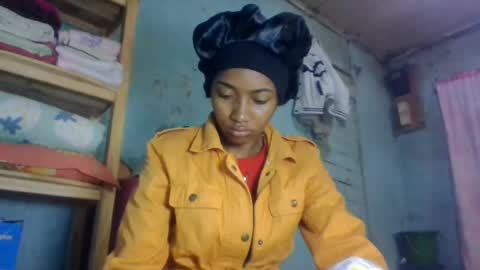 Snapshot of ninaeaa chatting on 17, 7, 2026 ninaeaa online show from 17, 7, 2026