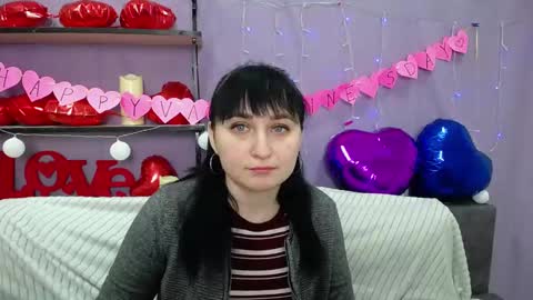 ninaflawlees online show from 9, 2, 2025