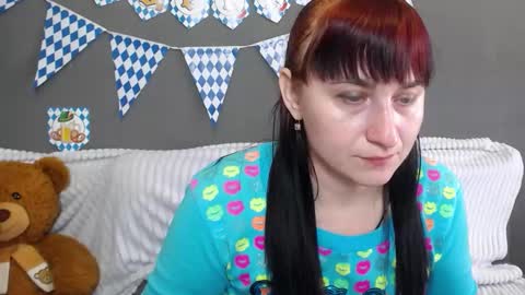 ninaflawlees online show from 30, 9, 2025