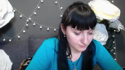 ninaflawlees online show from 27, 11, 2025