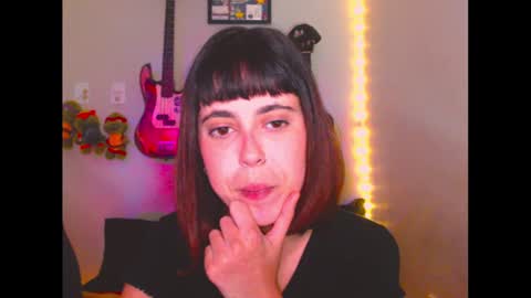 Snapshot of ninapellegrini17 chatting on 10, 10, 2025 ninapellegrini17 online show from 10, 10, 2025