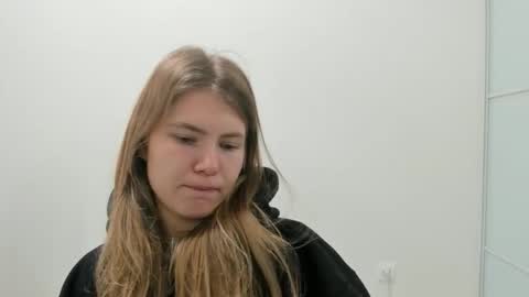 ninarihh online show from 13, 10, 2025