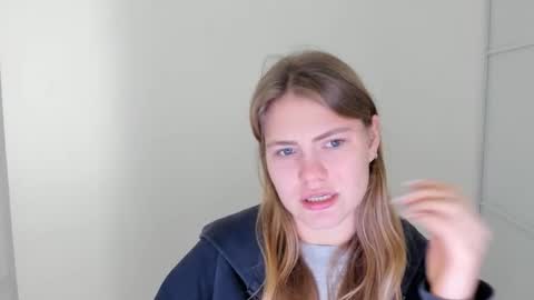 ninarihh online show from 24, 10, 2025