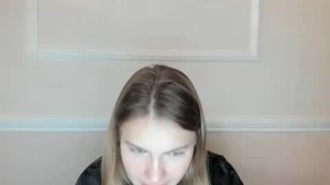 ninarihh online show from 20, 11, 2025