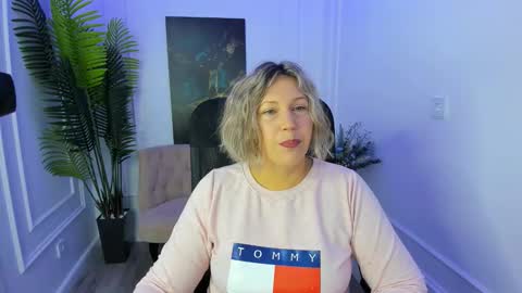 Snapshot of ninastarle chatting on 26, 9, 2025 ninastarle online show from 26, 9, 2025
