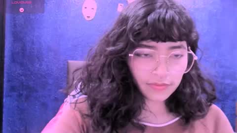 Snapshot of ninayellow chatting on 1, 10, 2025 Nina online show from 1, 10, 2025