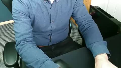 Nineinches online show from 12, 3, 2025