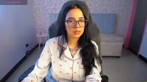 Snapshot of ninfa_ch chatting on 25, 1, 2025 Ninfa  online show from 25, 1, 2025