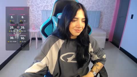 Snapshot of ninfa_ch chatting on 10, 2, 2025 Ninfa  online show from 10, 2, 2025