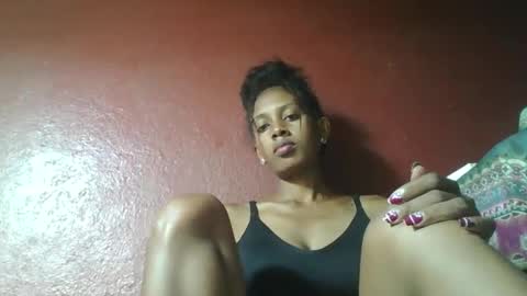 Snapshot of ninie246746 chatting on 10, 2, 2025 ninie246746 online show from 10, 2, 2025