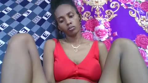 ninie246746 online show from 16, 4, 2026