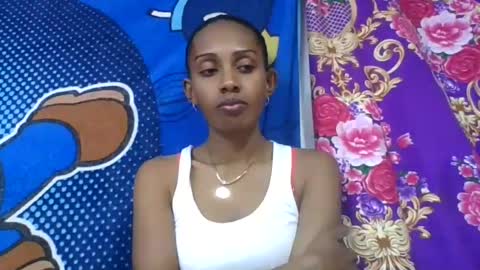 Snapshot of ninie246746 chatting on 18, 6, 2026 ninie246746 online show from 18, 6, 2026