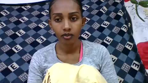 Snapshot of ninie246746 chatting on 23, 6, 2026 ninie246746 online show from 23, 6, 2026