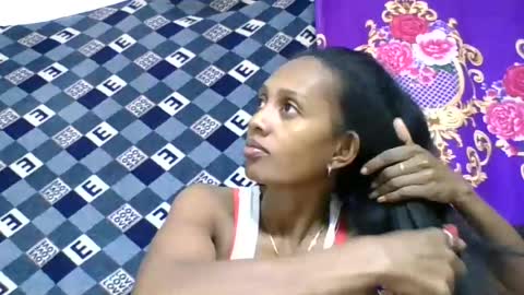 Snapshot of ninie246746 chatting on 29, 6, 2026 ninie246746 online show from 29, 6, 2026