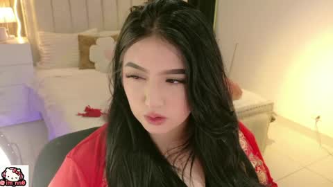 Nina online show from 15, 4, 2026