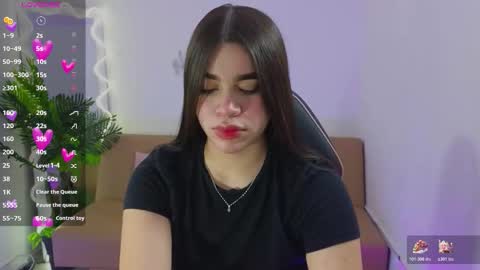 Snapshot of ninna_tay chatting on 1, 12, 2025 Ninnaaaa online show from 1, 12, 2025