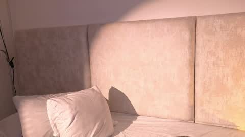 Snapshot of nioki_ chatting on 1, 5, 2026 nioki_ online show from 1, 5, 2026