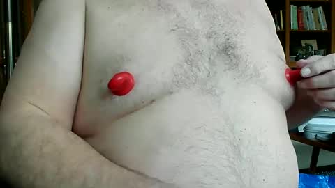 Snapshot of nip_fun_bear chatting on 19, 2, 2025 Nip Fun Bear online show from 19, 2, 2025