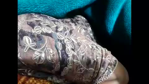 Nisha online show from 1, 1, 2025