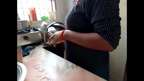 Nisha online show from 8, 1, 2025