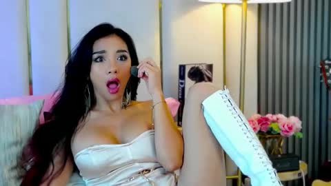 Snapshot of nishafox chatting on 3, 4, 2026 Nkkifoxxx online show from 3, 4, 2026