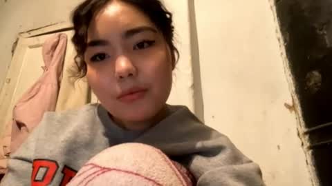 Molly online show from 15, 12, 2025