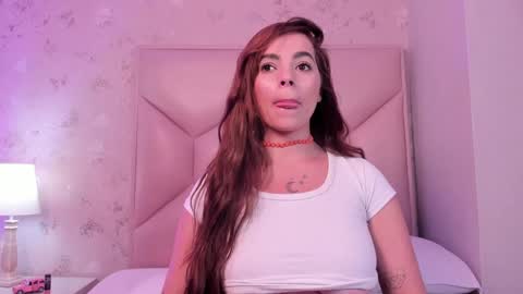   ambarsulliva  online show from 15, 1, 2025