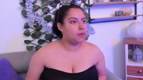 N O A online show from 20, 12, 2025