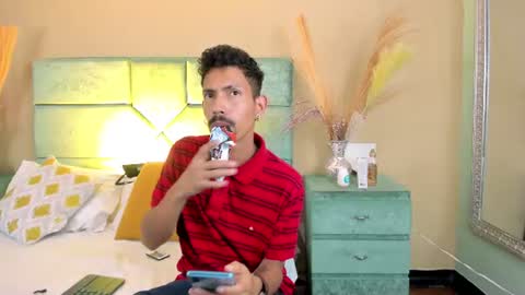 Snapshot of noaahtylor chatting on 13, 7, 2026 Noah online show from 13, 7, 2026