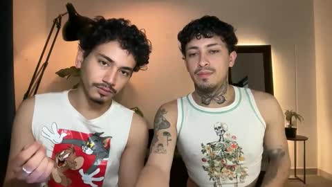 Snapshot of noah_and_steven chatting on 25, 5, 2026 noah_and_steven online show from 25, 5, 2026