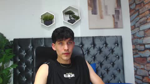 Noah Brigth online show from 13, 12, 2024