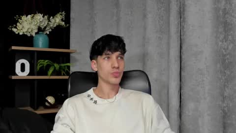 Noah Brigth online show from 14, 2, 2025