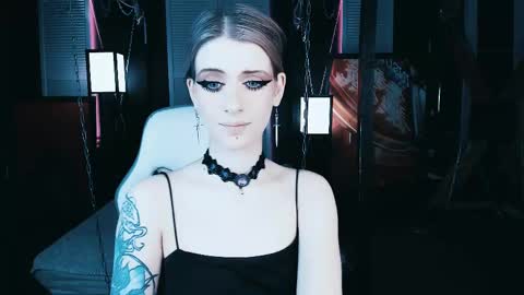 REAL name LiaDM are always open online show from 26, 2, 2025