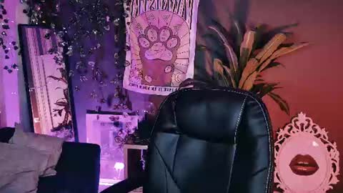 REAL name LiaDM are always open online show from 26, 6, 2026