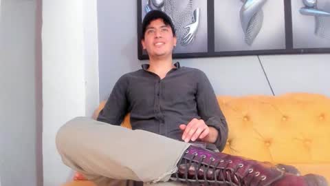 Noah Ferrary online show from 7, 11, 2025