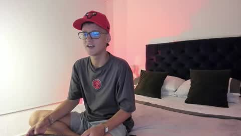 Noah Jayden online show from 1, 10, 2025