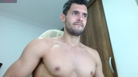 Snapshot of noah_jhonsonn chatting on 10, 3, 2025 Noah online show from 10, 3, 2025