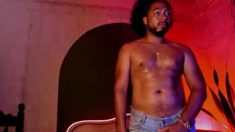 Snapshot of noah_jones__ chatting on 22, 1, 2025 Noah online show from 22, 1, 2025