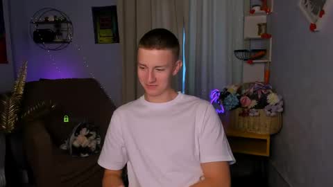 Snapshot of noah_nero chatting on 10, 6, 2026 Noah online show from 10, 6, 2026