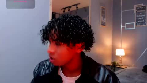 noah_smith04 online show from 1, 12, 2025