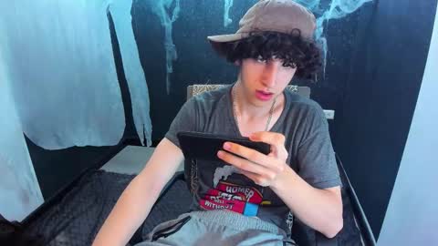 noah_sokolov online show from 18, 10, 2025