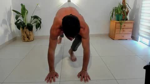 LIAM- noah online show from 20, 12, 2025